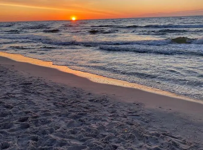 White Wave Norda Dom wakacyjny Dębki